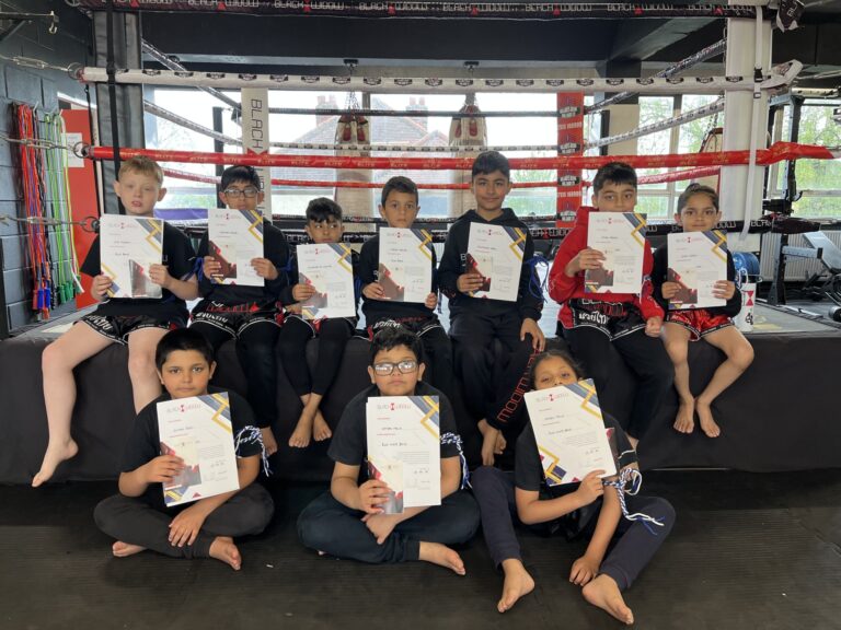 black-widow-muay-figher-classes-2